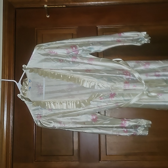 Lara Dee Vintage Silky Long Robe 1 Pocket belt tie sz S - Picture 2 of 7